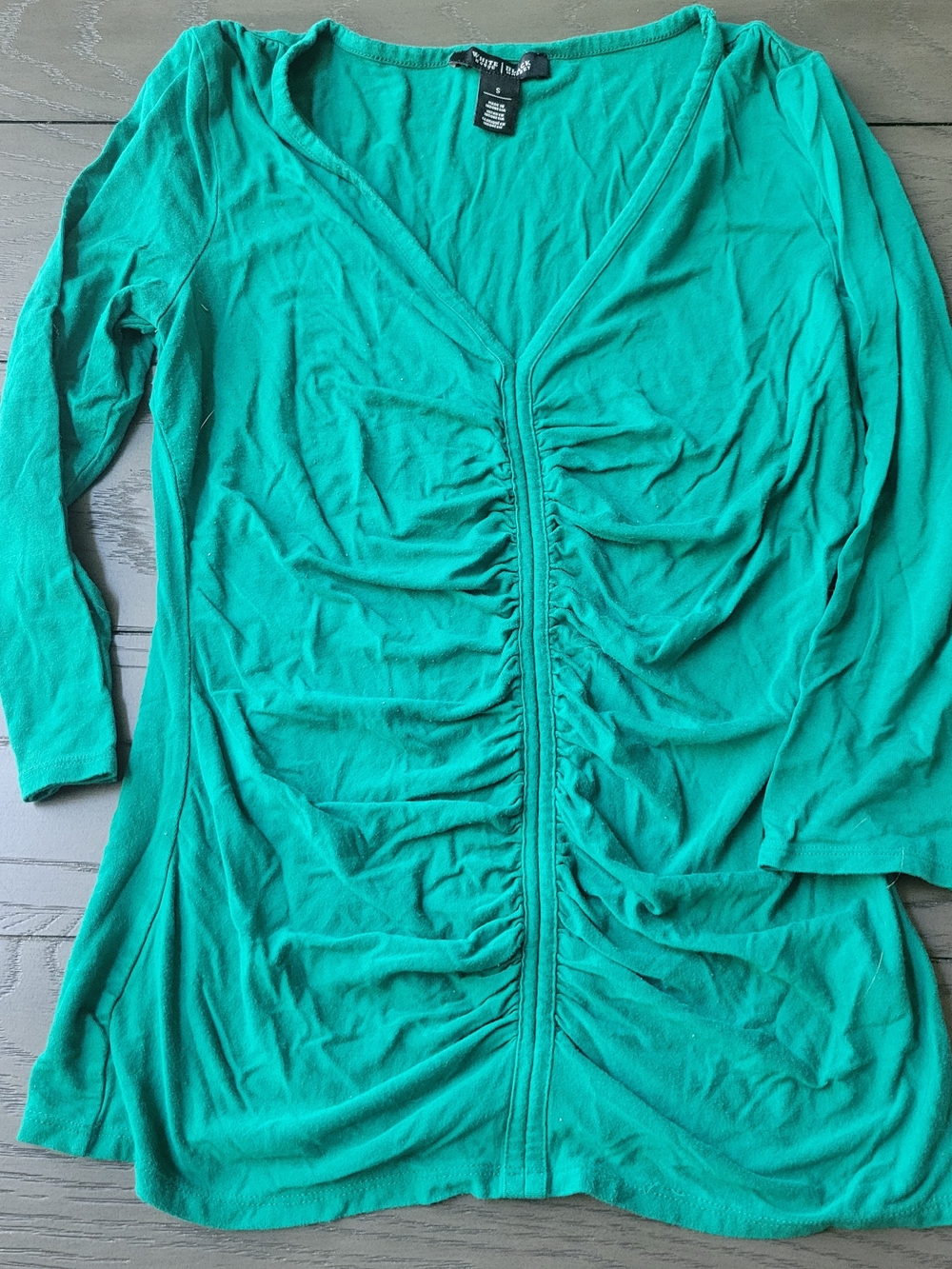 White House Black Market Emerald V-Neck Ruched Top